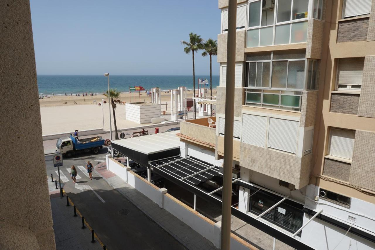 Apartamentos Turisticos Imar Cádiz Exteriér fotografie